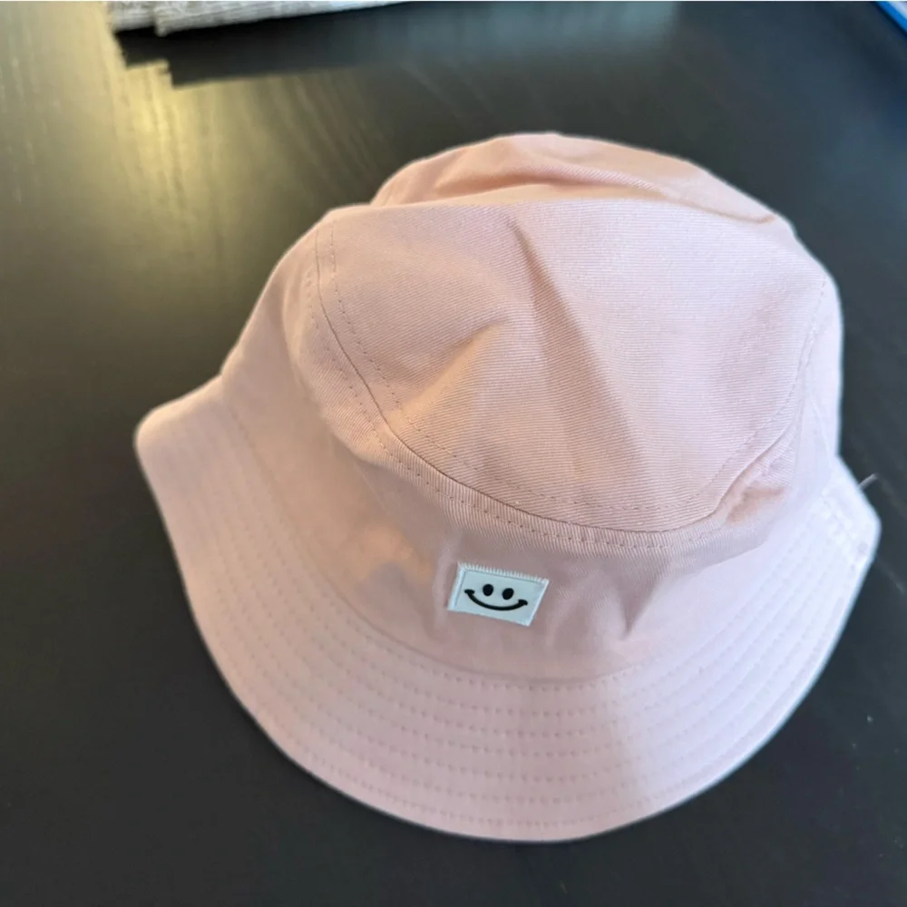 Pink‎ Bucket Hat with Smiley Patch